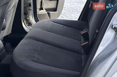 Хэтчбек Opel Astra 2005 в 