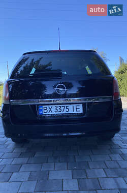 Универсал Opel Astra 2005 в 