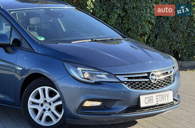 Универсал Opel Astra 2017 в 
