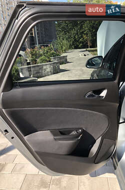 Универсал Opel Astra 2014 в 
