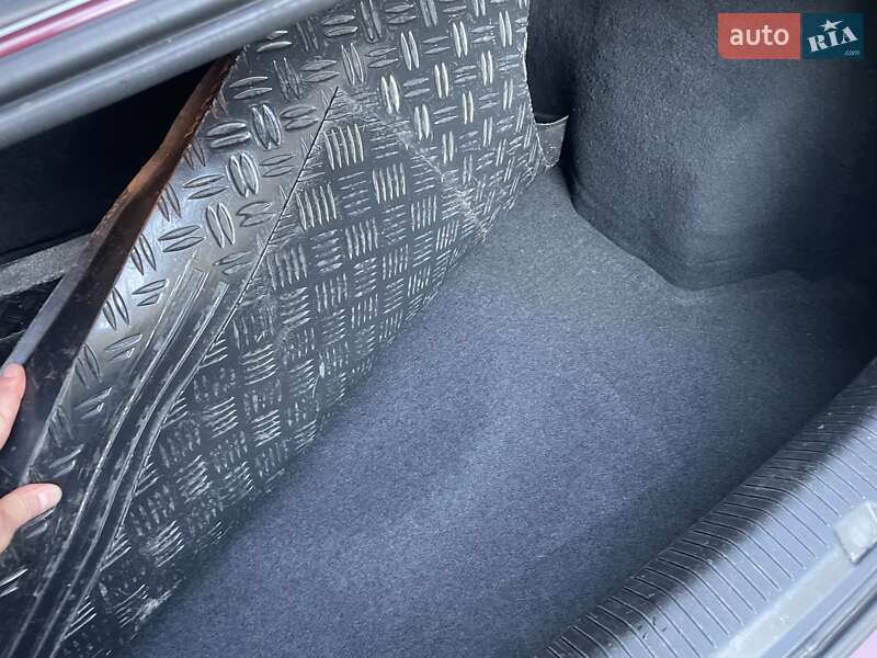 Седан Opel Astra 2007 в Днепре
