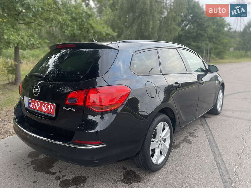 Универсал Opel Astra 2013 в Ковеле