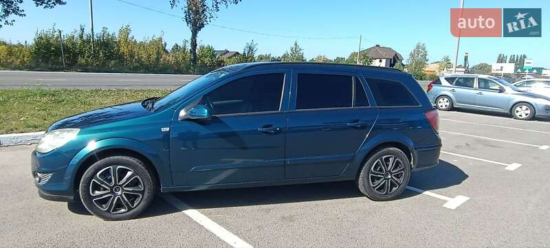 Универсал Opel Astra 2007 в Млинове