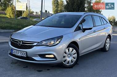 Універсал Opel Astra 2019 в Хмельницькому