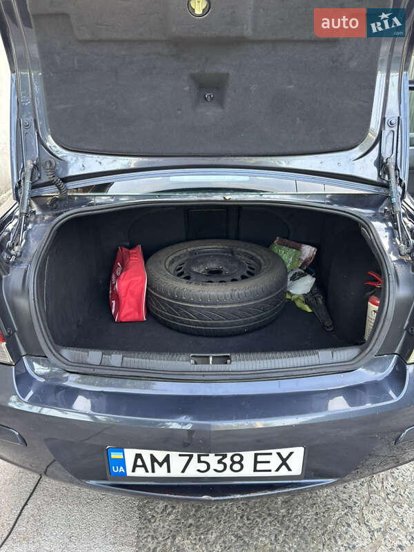 Седан Opel Astra 2007 в Коростені