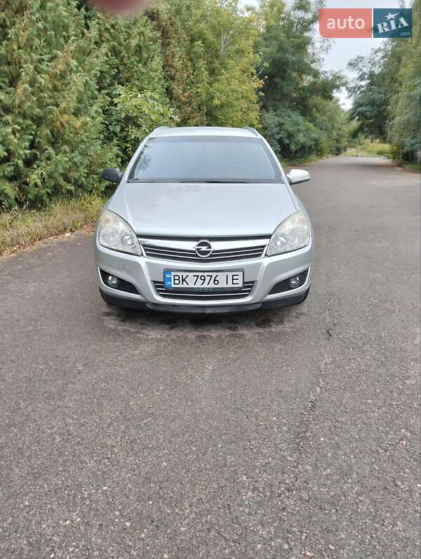 Opel Astra 2008