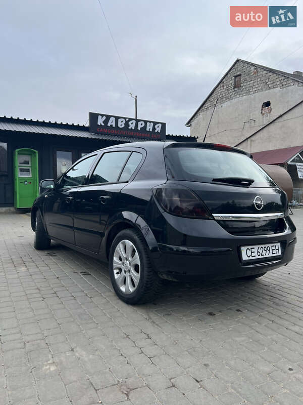 Хетчбек Opel Astra 2008 в Сокирянах