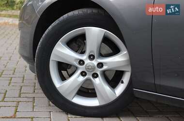Универсал Opel Astra 2011 в 