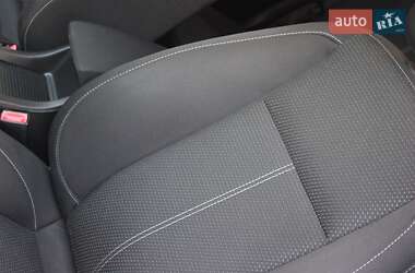 Универсал Opel Astra 2011 в 