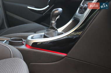 Универсал Opel Astra 2011 в 