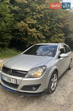 Универсал Opel Astra 2005 в 