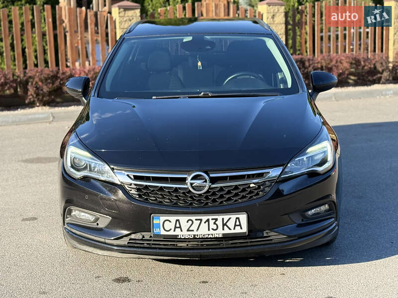 Универсал Opel Astra 2017 в Днепре