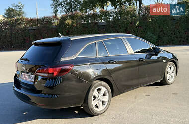 Универсал Opel Astra 2017 в 