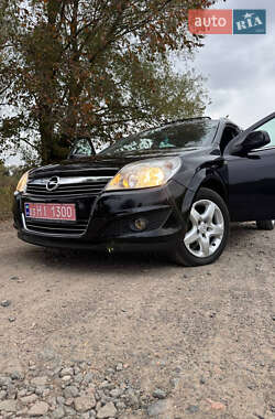 Универсал Opel Astra 2009 в 