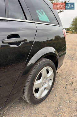 Универсал Opel Astra 2009 в 