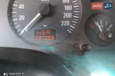 Седан Opel Astra 2004 в 