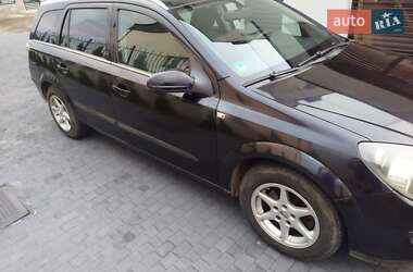 Универсал Opel Astra 2004 в 
