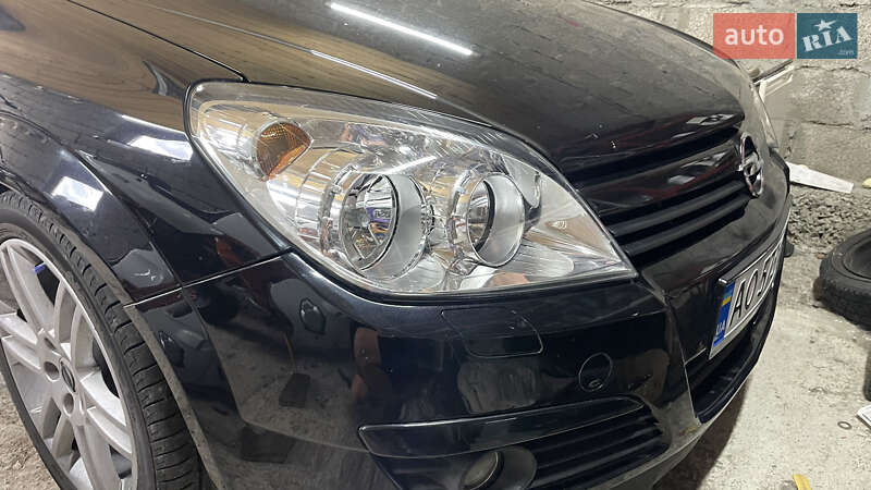 Универсал Opel Astra 2005 в Ужгороде фото 5 Универсал Opel Astra 2005 в Ужгороде