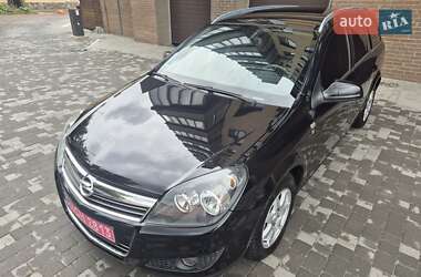 Универсал Opel Astra 2010 в Бердичеве