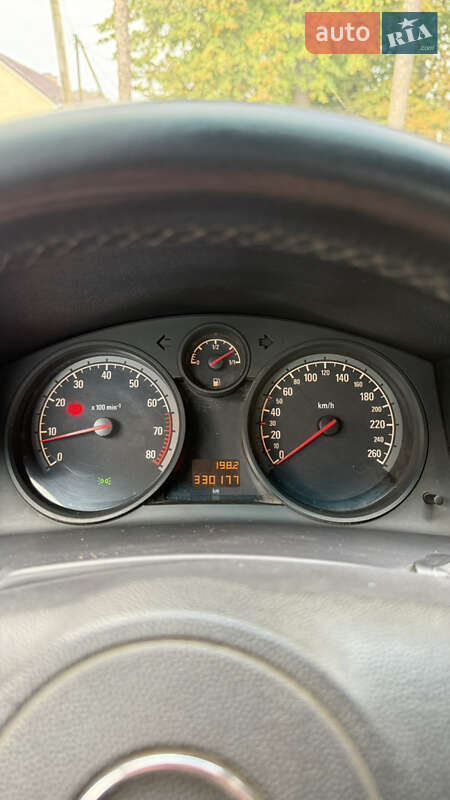 Универсал Opel Astra 2011 в Жашкове