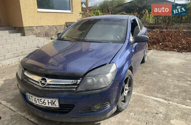 Купе Opel Astra 2006 в 