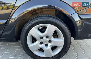 Универсал Opel Astra 2005 в 