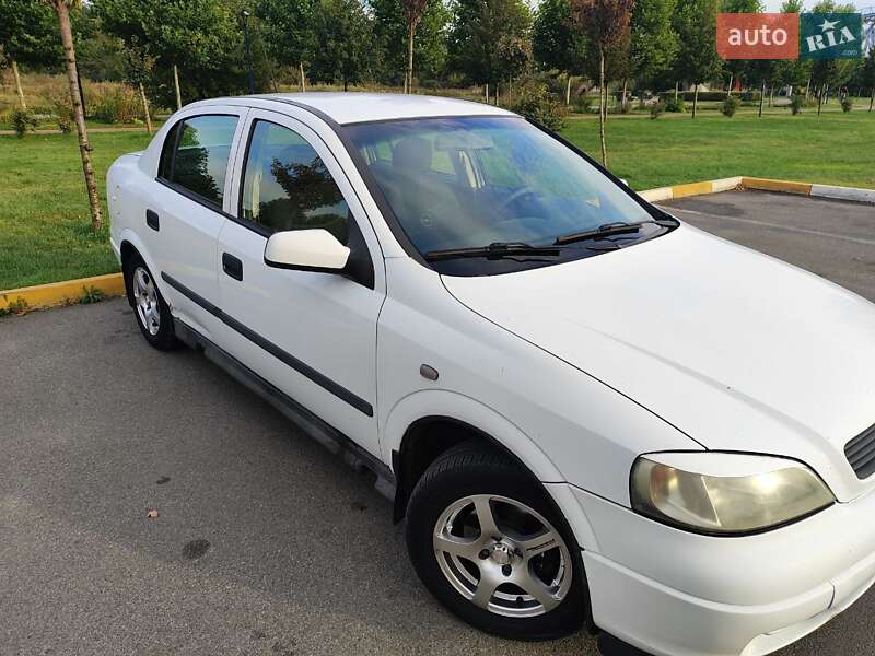 Седан Opel Astra 2001 в Києві фото 4 Седан Opel Astra 2001 в Києві