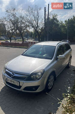 Универсал Opel Astra 2006 в Львове