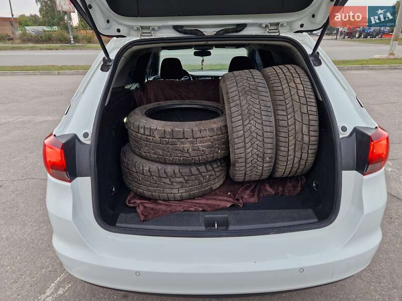 Универсал Opel Astra 2017 в Сумах фото 38 Универсал Opel Astra 2017 в Сумах