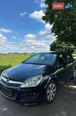 Хэтчбек Opel Astra 2009 в Луцке