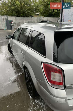 Универсал Opel Astra 2008 в 