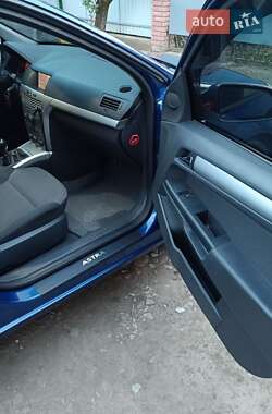 Универсал Opel Astra 2009 в 