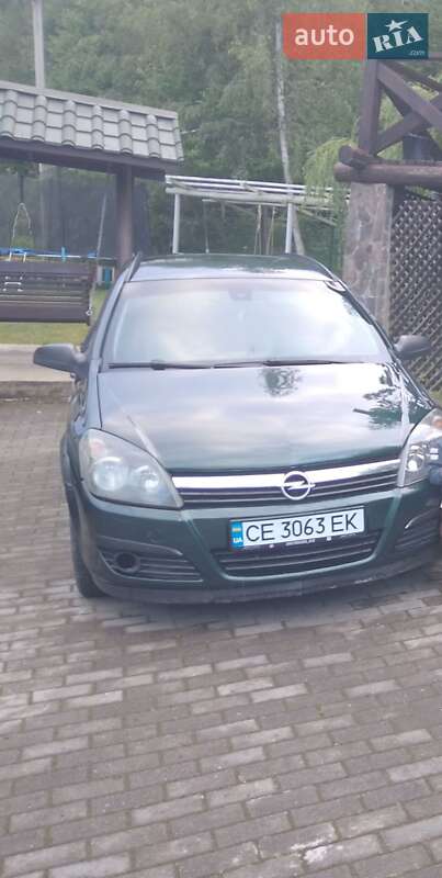 Универсал Opel Astra 2005 в Черновцах