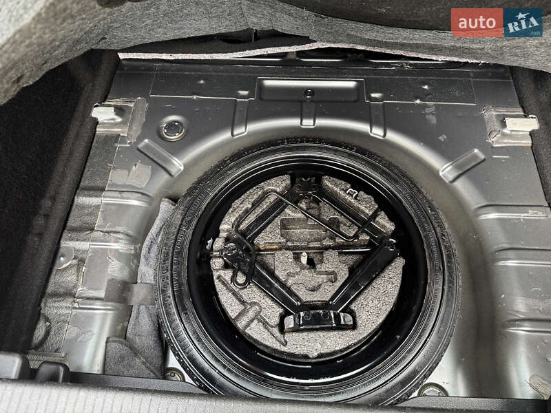 Хэтчбек Opel Astra 2010 в Умани