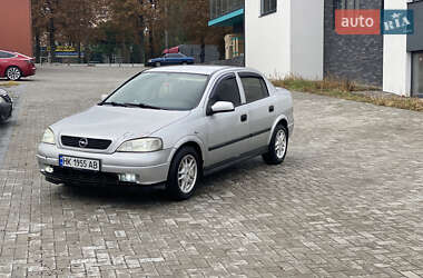 Седан Opel Astra 2005 в  фото 6 Седан Opel Astra 2005 в