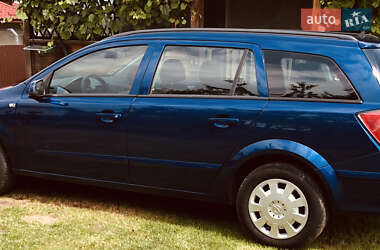 Универсал Opel Astra 2005 в 