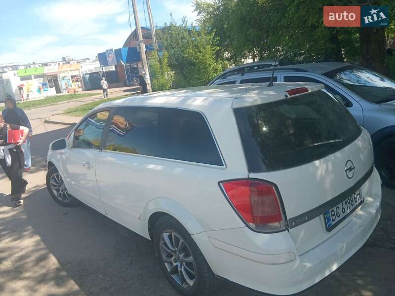 Универсал Opel Astra 2007 в Дрогобыче