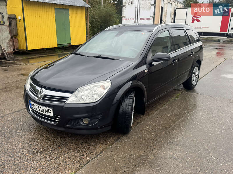 Универсал Opel Astra 2007 в Стрые