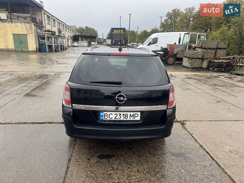 Универсал Opel Astra 2007 в Стрые