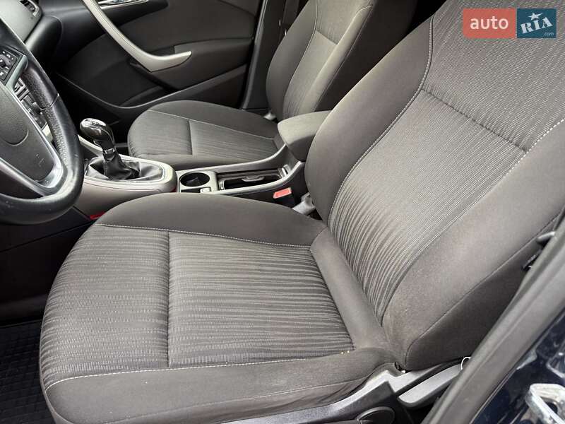 Хэтчбек Opel Astra 2010 в Шептицькому