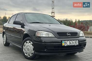 Седан Opel Astra 2008 в Трускавце