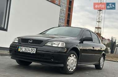 Седан Opel Astra 2008 в 