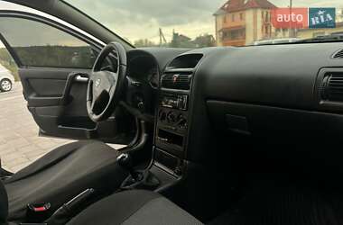 Седан Opel Astra 2008 в 