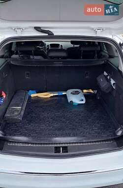Универсал Opel Astra 2013 в 