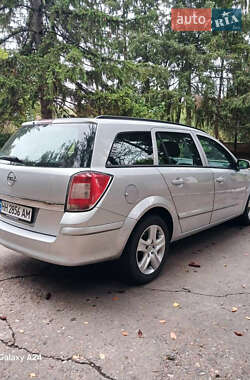 Универсал Opel Astra 2009 в 