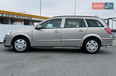 Универсал Opel Astra 2006 в 