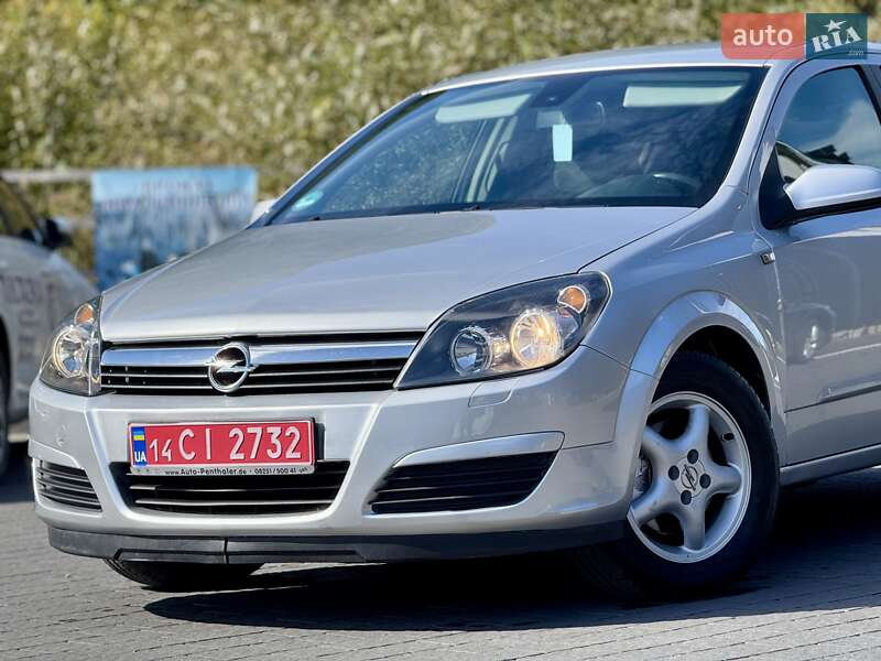 Хэтчбек Opel Astra 2006 в Межгорье