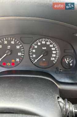 Седан Opel Astra 2006 в 
