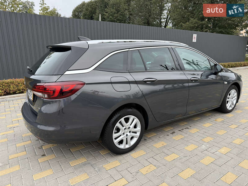 Универсал Opel Astra 2016 в Виннице
