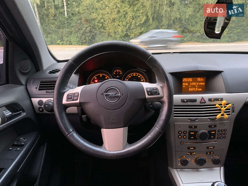 Универсал Opel Astra 2009 в Дрогобыче